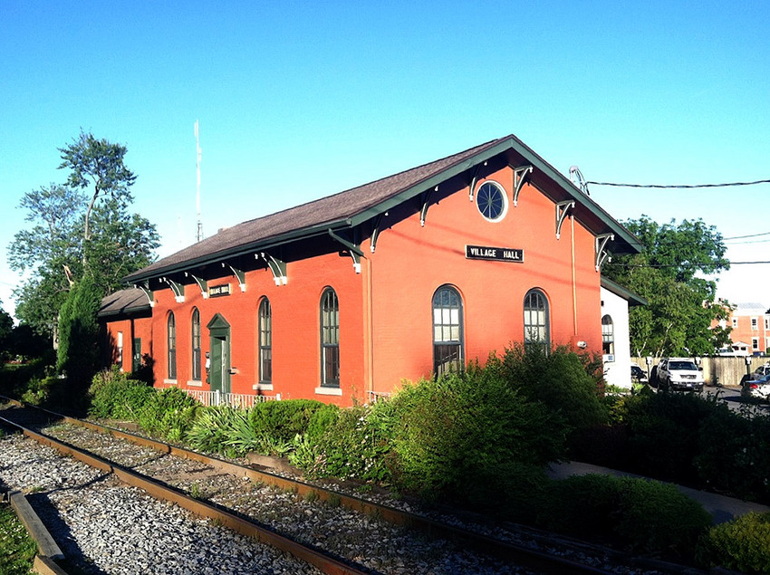 Photo of Seneca Falls Depot