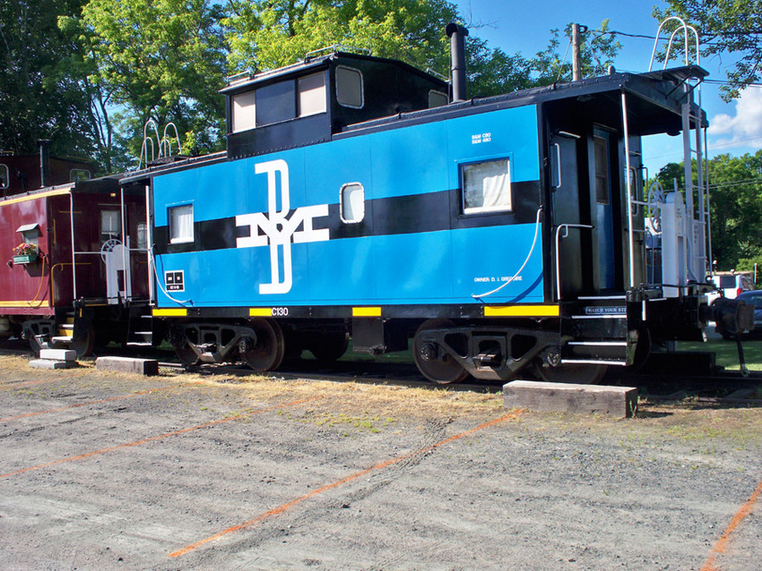 Photo of Same Caboose - Just New Paint