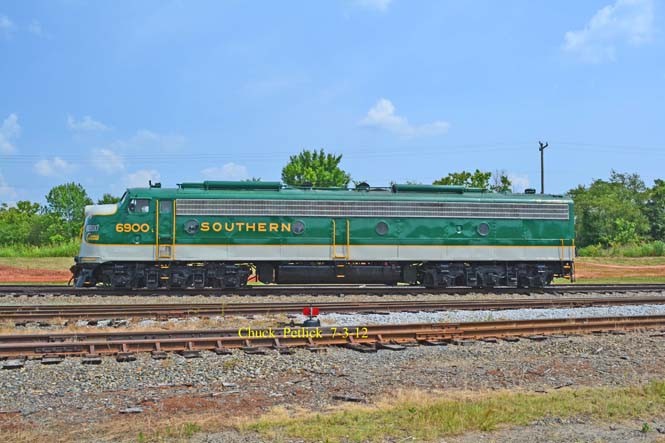 Photo of Southern 6900