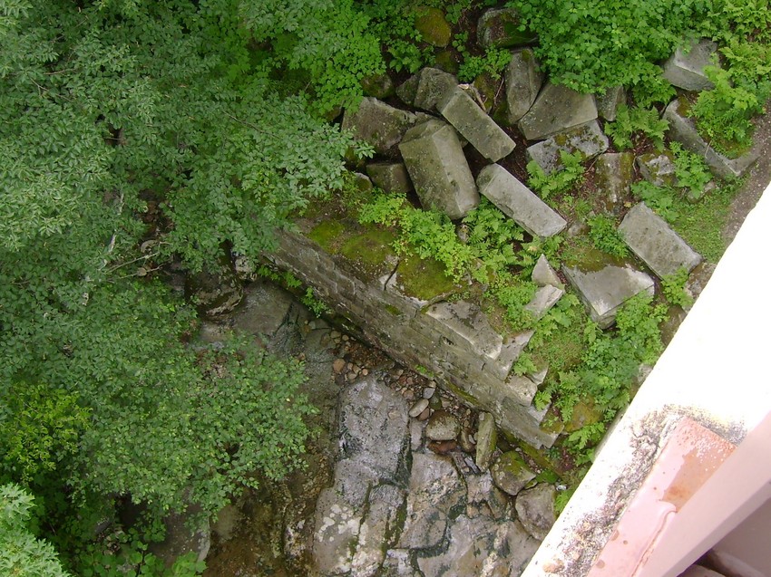 Photo of Profile & Franconia Notch RR Bridge remains