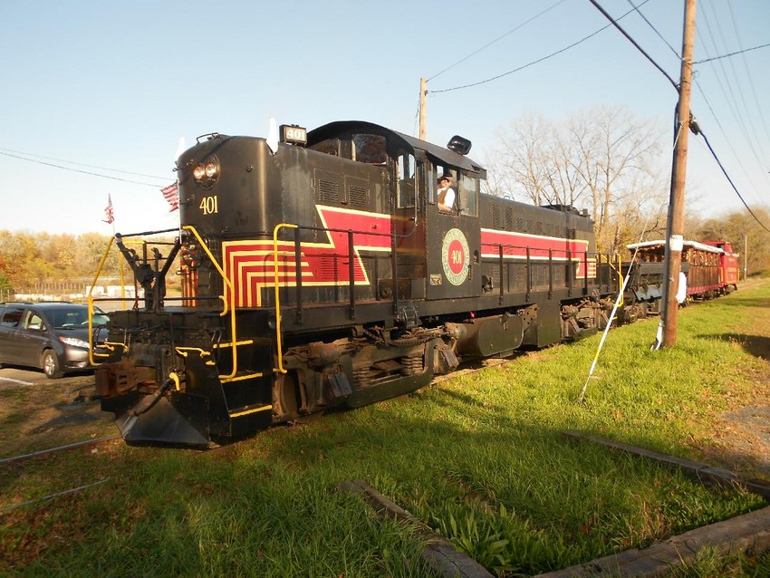 Photo of CMRR Halloween Train at Westbrook Lane