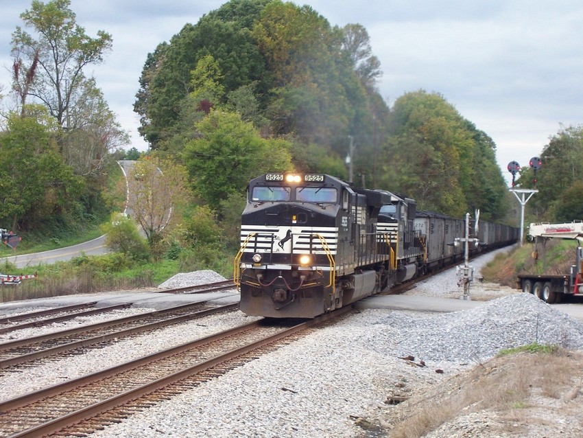 Photo of NS 820 at Goodview, VA