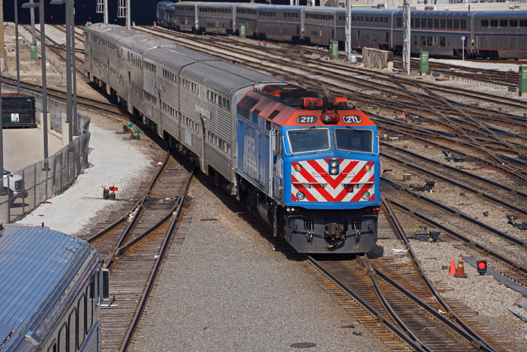 Photo of Outbound Metra from Union Station