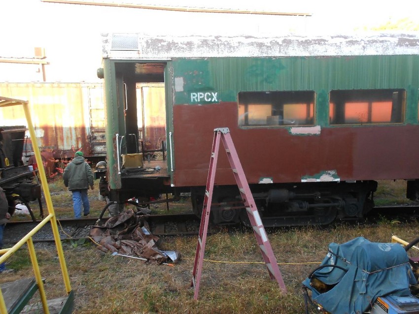 Photo of Painting Begins on CMRR 2940