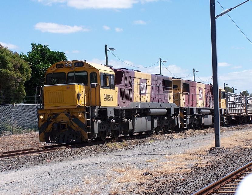 Photo of Aurizon 2485 Just Arriving