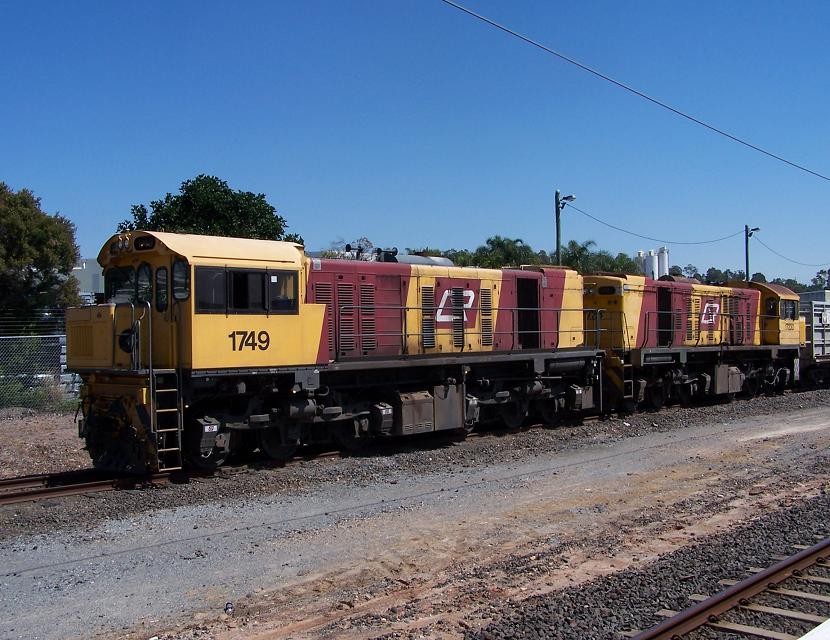 Photo of Aurizon 1749/1723 The Little Workers Seen Arriving.