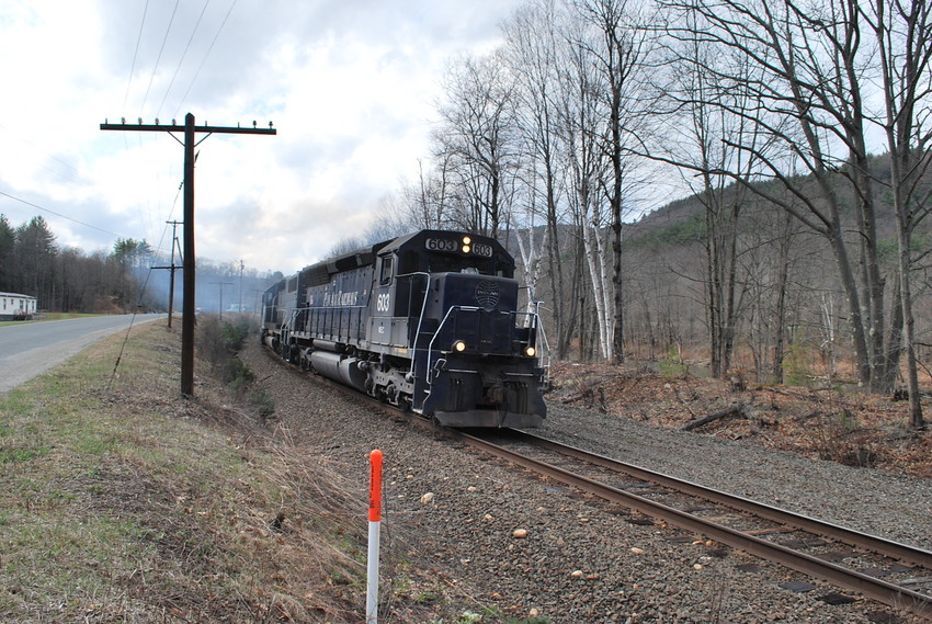 Photo of panam railway sd40 on the lead of moed