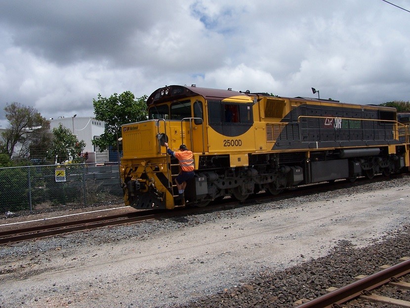 Photo of 2500/1746 Seen Arriving 2500 Not Long Out Of The Paint Shop In 2008