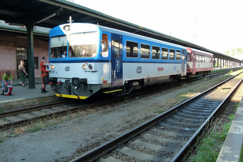 Photo of Pair of railcars