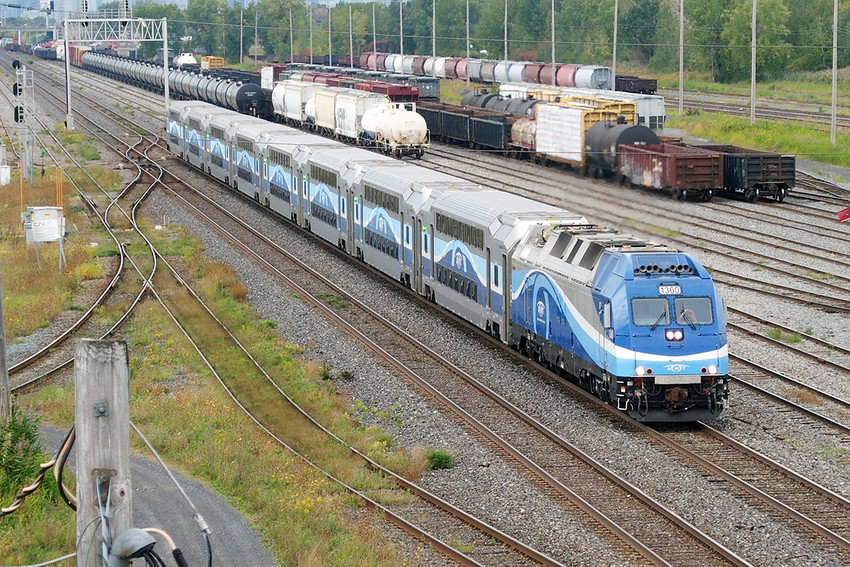 Photo of Montreal Commuter Train