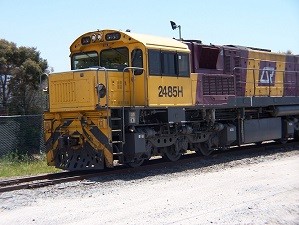Photo of A Front Shot Of 2485 As It Arrives.
