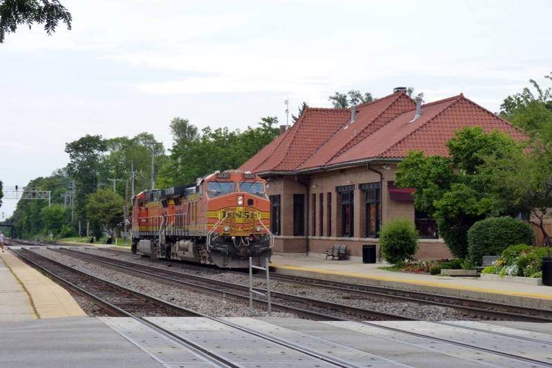 Photo of Station Salute: Hinsdale, IL