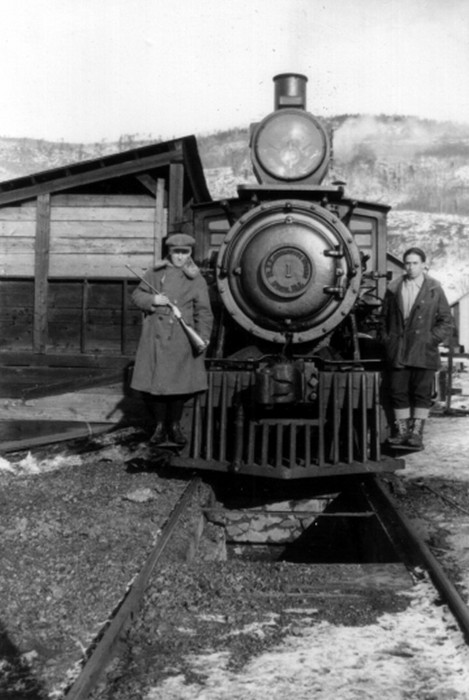 Photo of Bristol Railroad Engine #1 - Front View