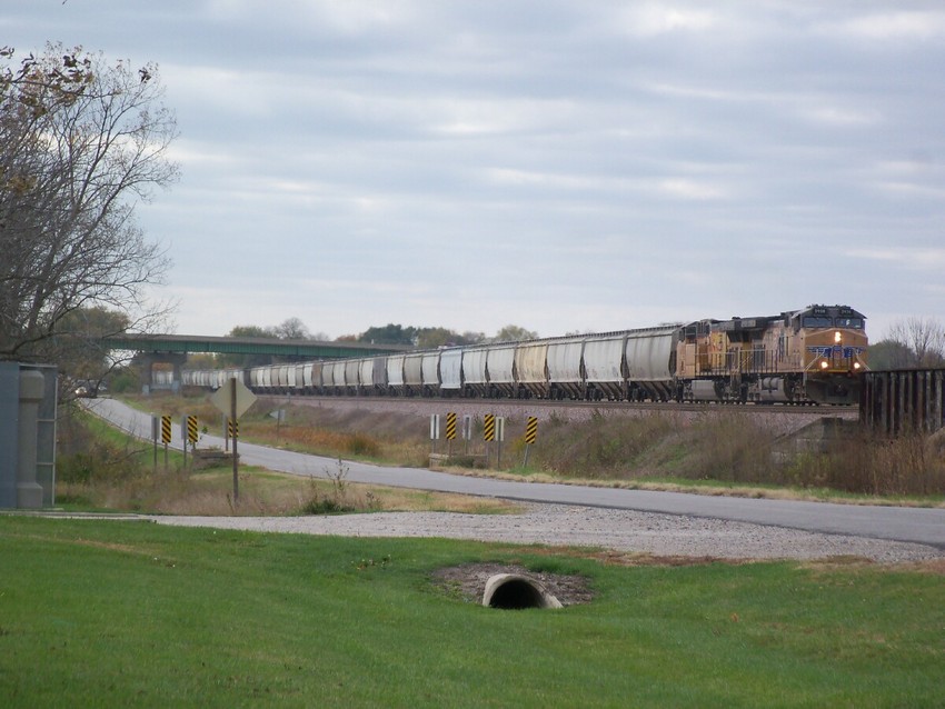 Photo of A Union Pacific Grain Train Passing the Lincoln Highway Park