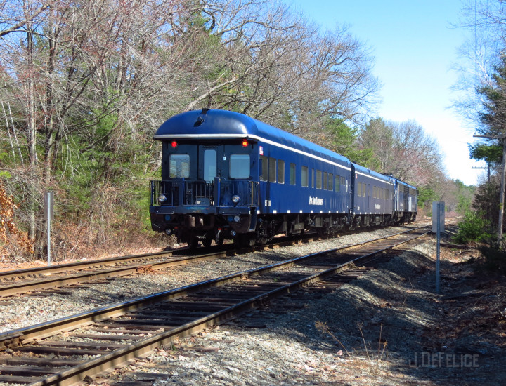 Photo of Pan Am Business Train Heads Home