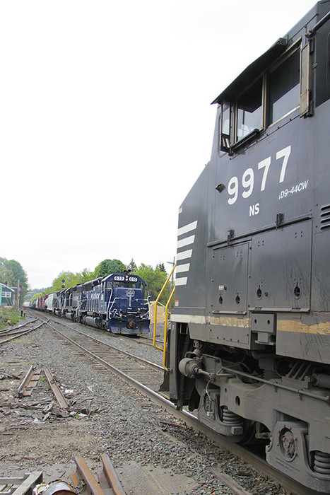 Photo of Load Coal Train waits @ Gardner for POED