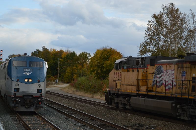 Photo of LCT Meets Amtrak