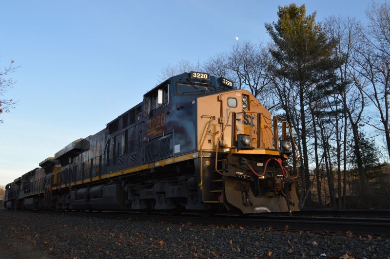 Photo of Under the Moon With CSX#3220