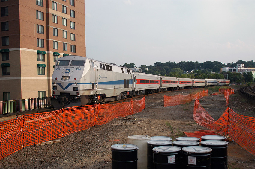 Photo of Metro-North #224 at White Plains, N.Y.