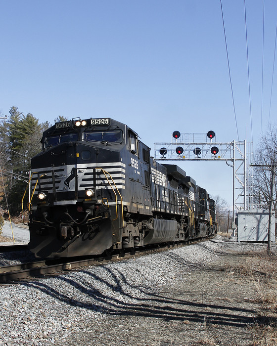 Photo of 23K with NS 9526 westbound @ Shirley, MA