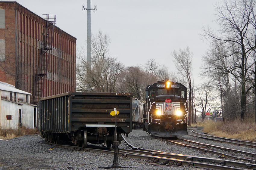 Photo of Finger Lakes Railway #2308 at Auburn, New York