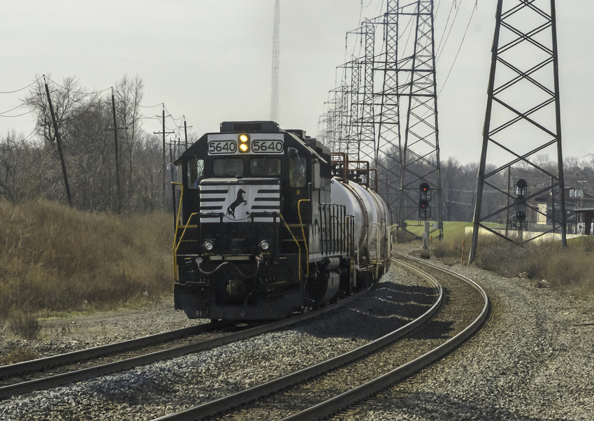 Photo of NS 5640 Works a Short Local Freight at Bound Brook, NJ