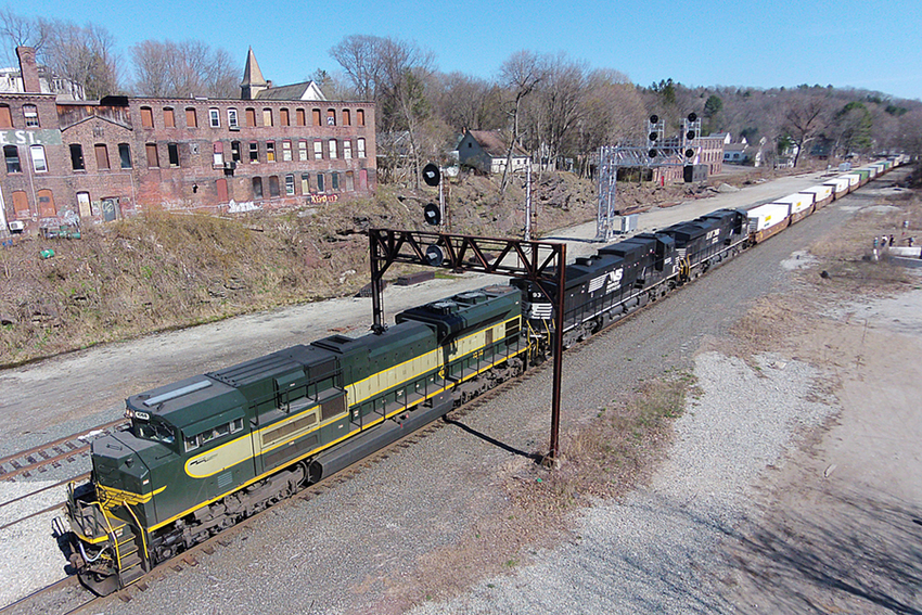Photo of Sky Rails catches 23K with NS Heritage #1068 Erie
