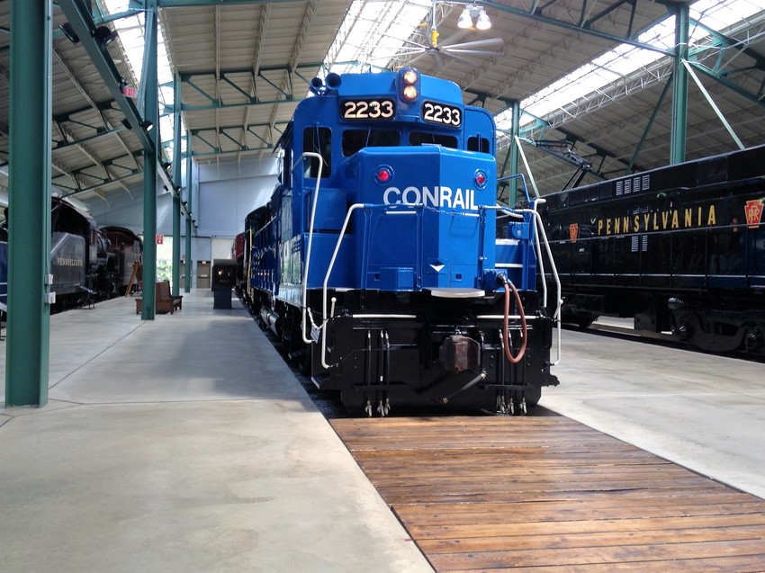 Photo of Retired Conrail Locomotive