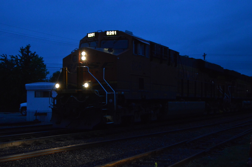 Photo of BNSF#8261 Lit-Up