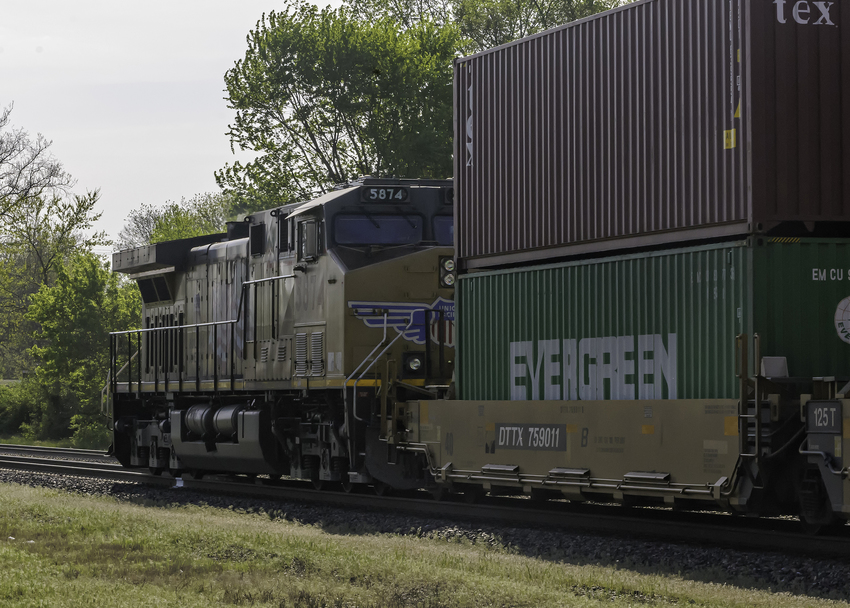 Photo of Distributed Power on Rear of UP Stack Train at Pacific, MO