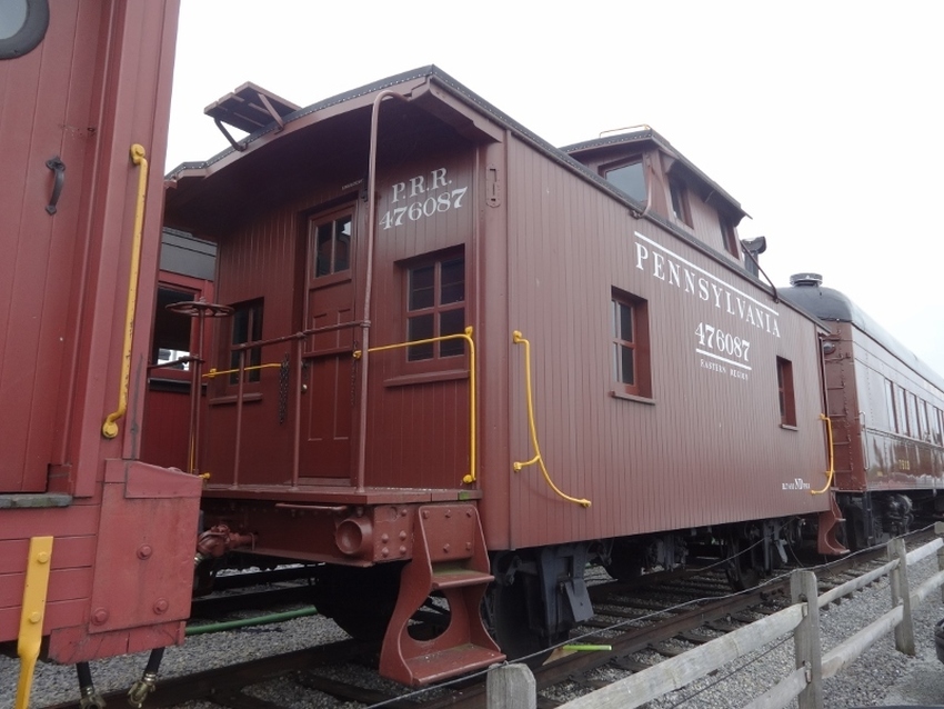 Photo of Pennsy Bobber Caboose