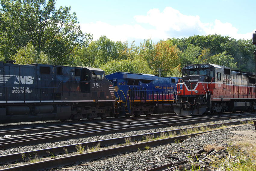 Photo of P&W meets NS 8103
