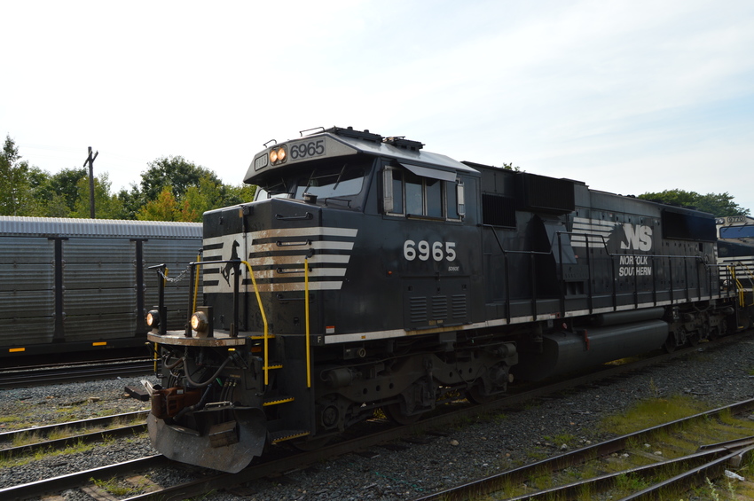 Photo of 28N with SD60E