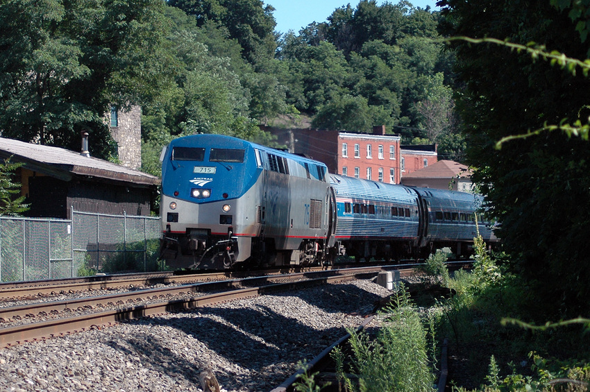 Photo of The Ethan Allen Express at Peekskill, New York