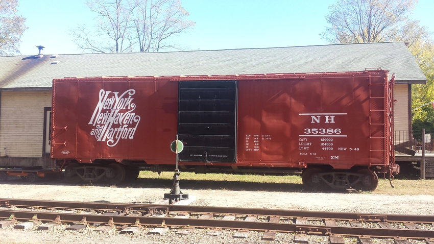 Photo of NYNH&H Boxcar