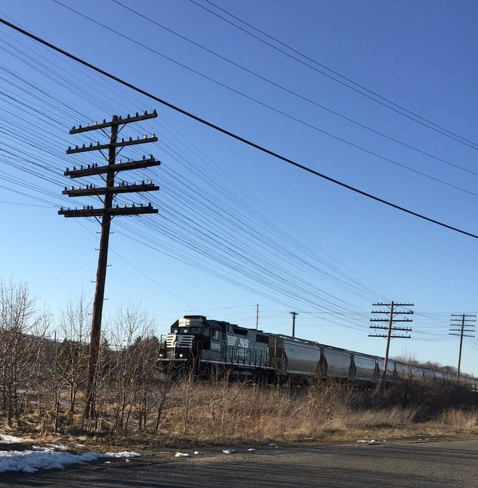 Photo of Norfolk Southern 5359 on former Erie mainline in Elmira Heights, NY