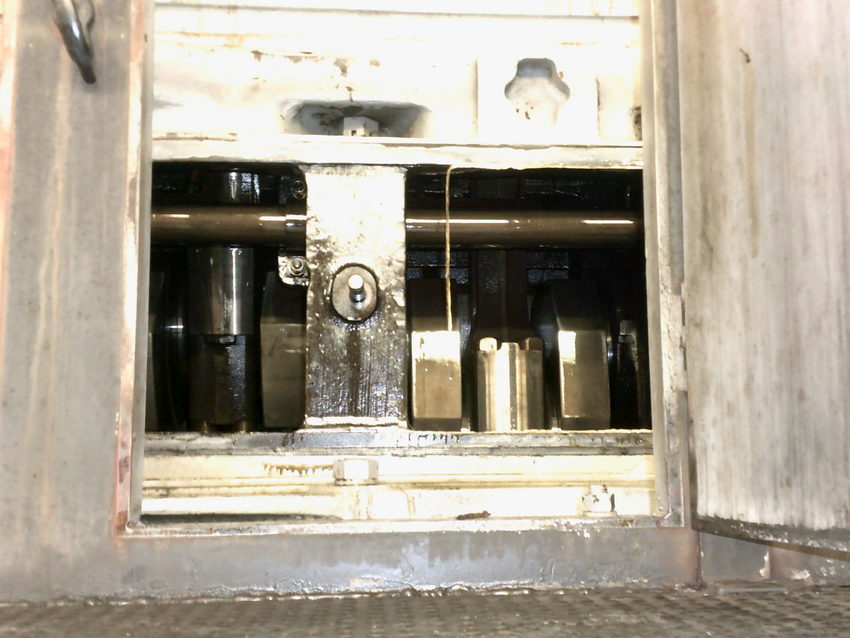 Photo of The insides of an Alco 539