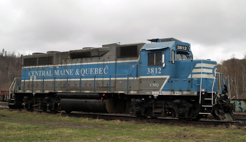 Photo of CMQ GP38-3 sits quietly in the yard at Newport, VT