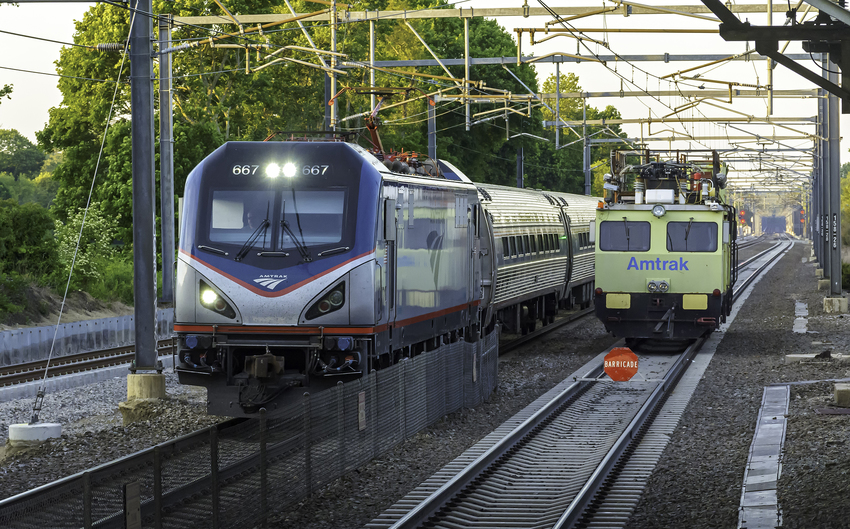 Photo of Amtrak Train 169 Arriving at Kingston RI on Single Track
