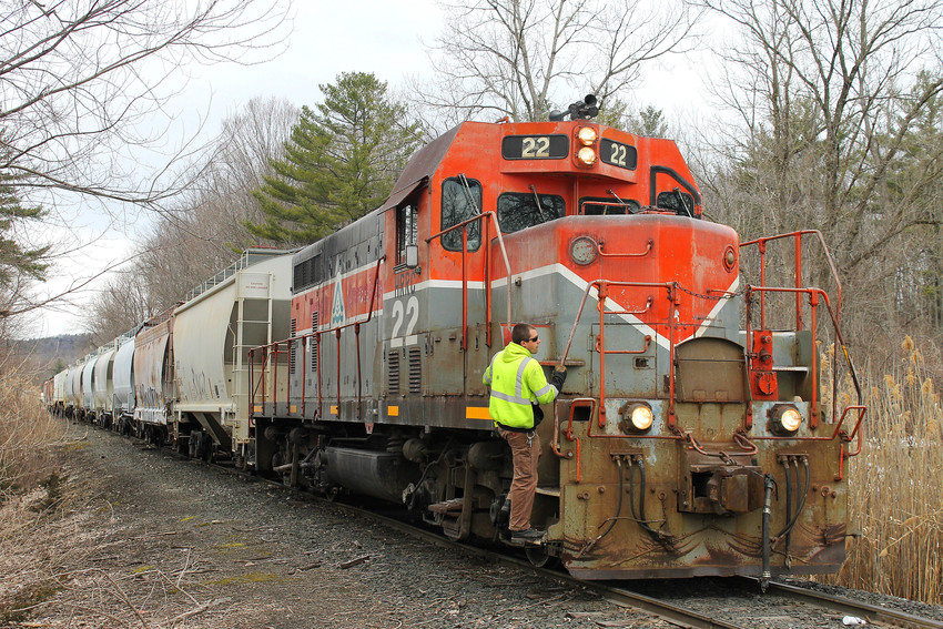Photo of Housatonic Railroad NX-11 at North Elm Street