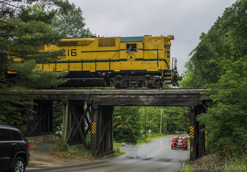 Photo of CSRR Train 163 on the River Road Trestle