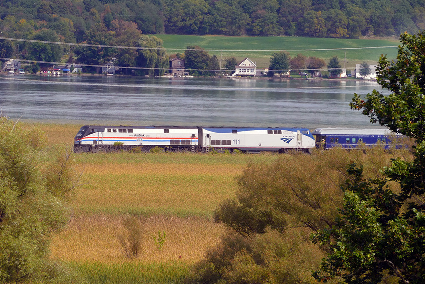 Photo of Amtrak #822 and #111 in Seneca Falls, New York