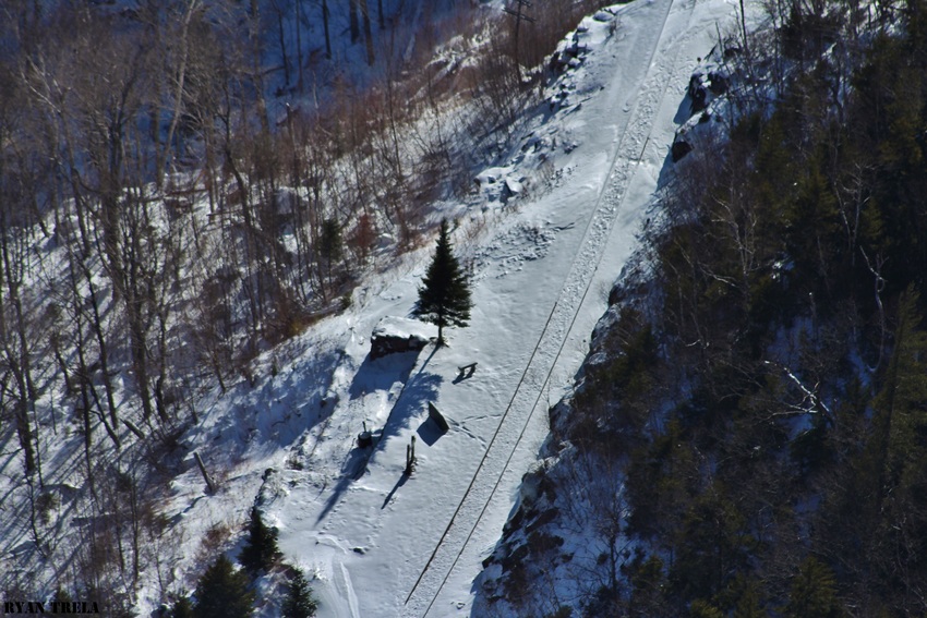 Photo of Looking down from the top of Mt.Willards