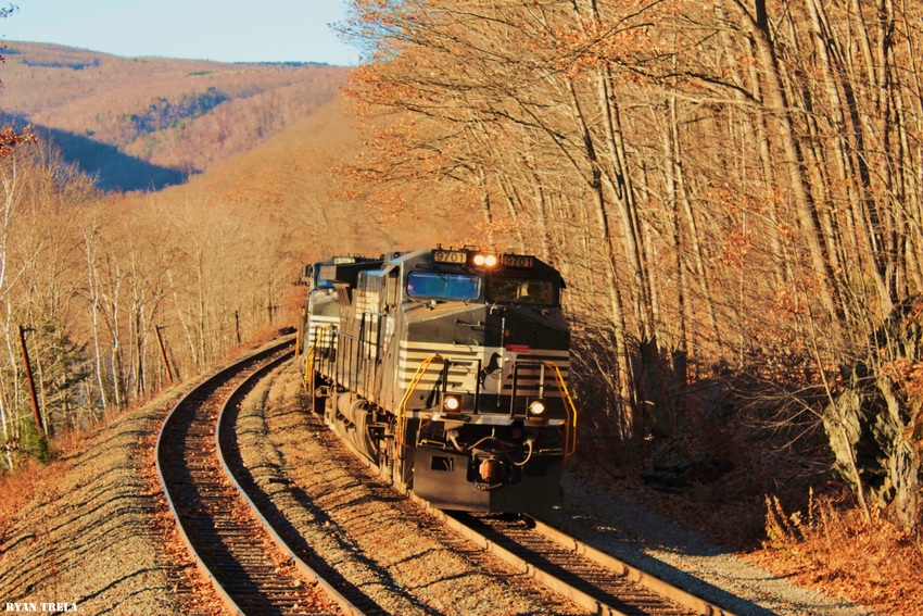 Photo of Coal train @ Soap Stone