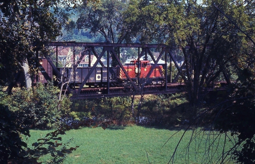 Photo of Steel bridge.