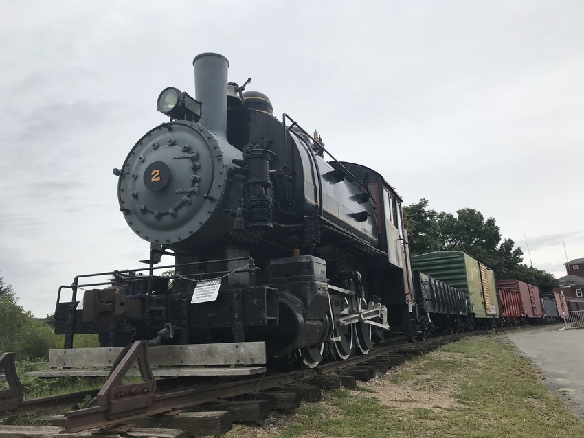 Photo of Simon Wrecking Company Railroad 2