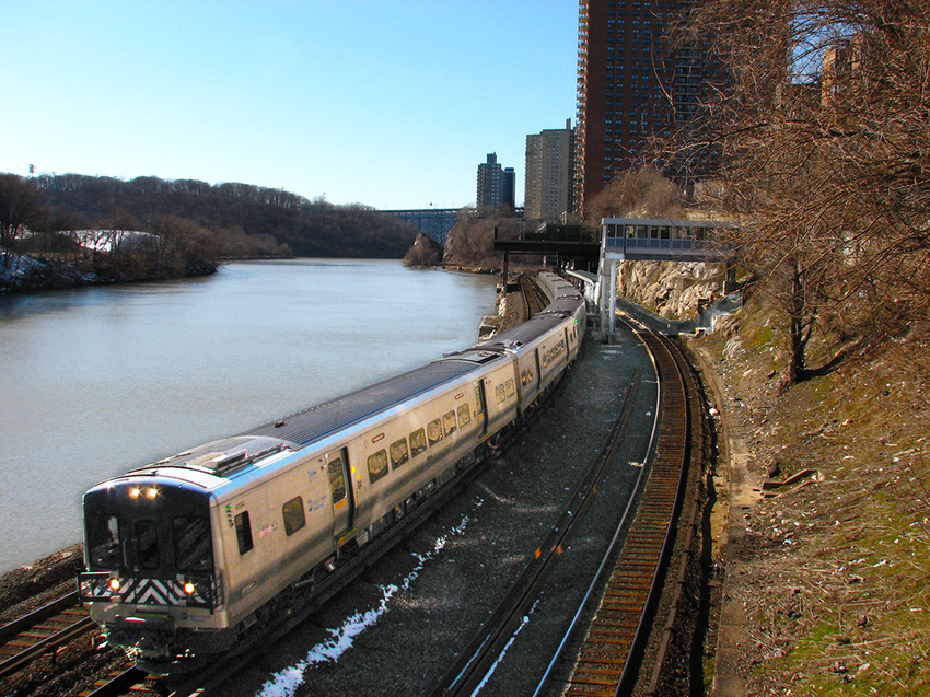 Photo of Metro North Train at Marble Hill