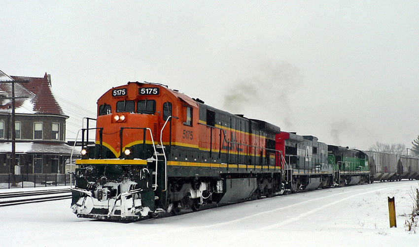 Photo of Huron & Eastern switching at Durand MI