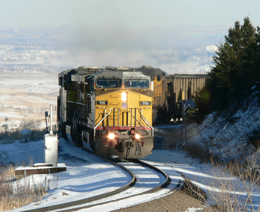 Photo of UP Empty Coal Train climbing out of Arvada