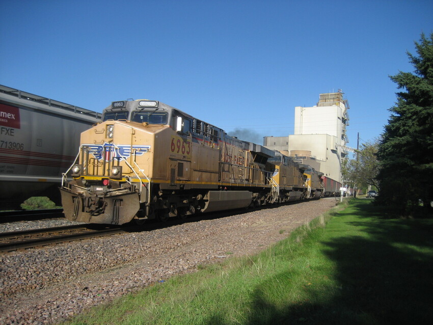 Photo of  Union Pacific freight trains passing in Ames, IA